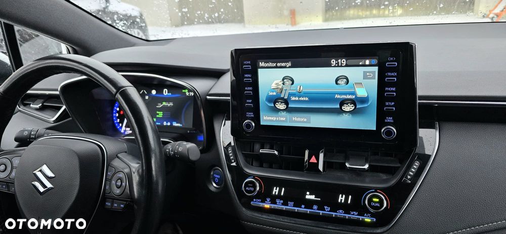 Suzuki Swace 1.8 Hybrid Premium Plus CVT - 10