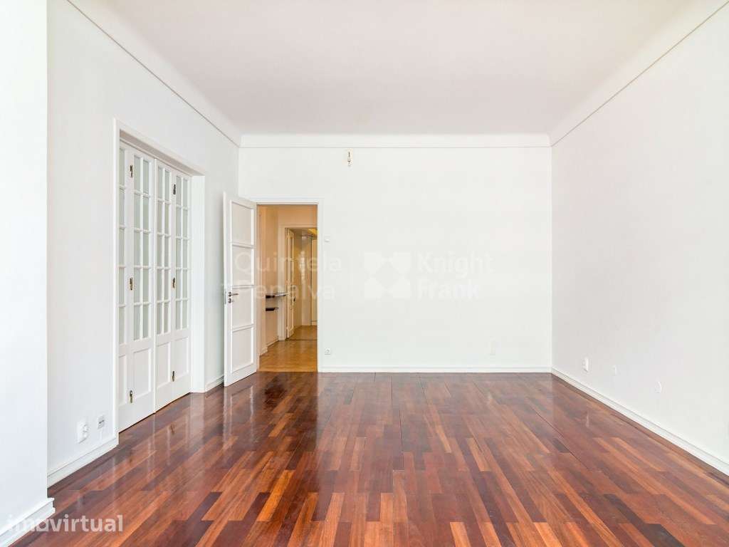 Apartamento T3 remodelado para arrendar na Av EUA em Lisboa - Grande imagem: 3/25