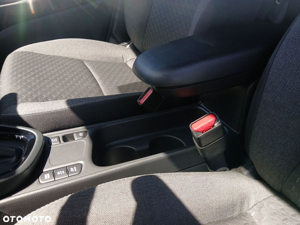 Toyota Yaris Cross Hybrid 1.5 Style - 38