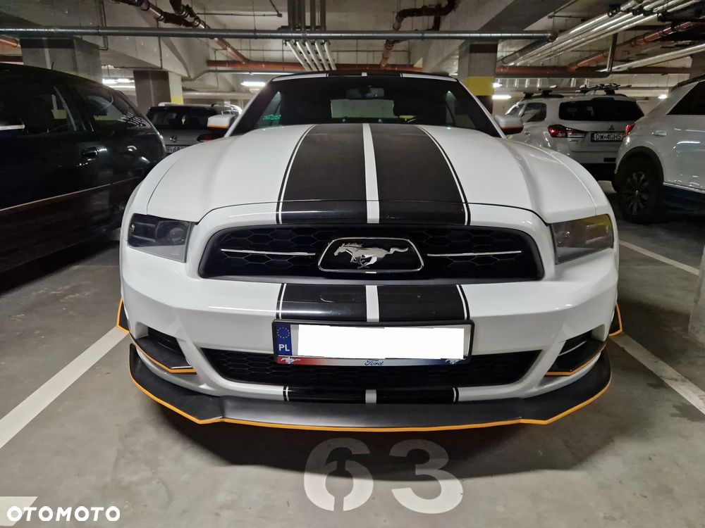 Ford Mustang 3.7 V6 Premium - 2