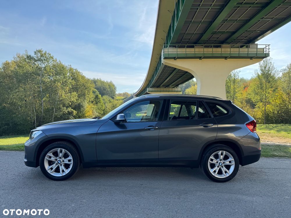 BMW X1 sDrive18d xLine - 19