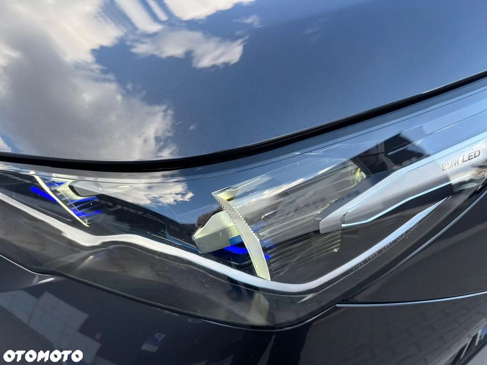 BMW Seria 5 520d mHEV M Sport - 23