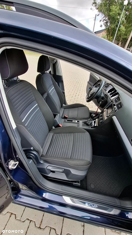 Volkswagen Golf 1.4 TSI BlueMotion Technology Cup - 16