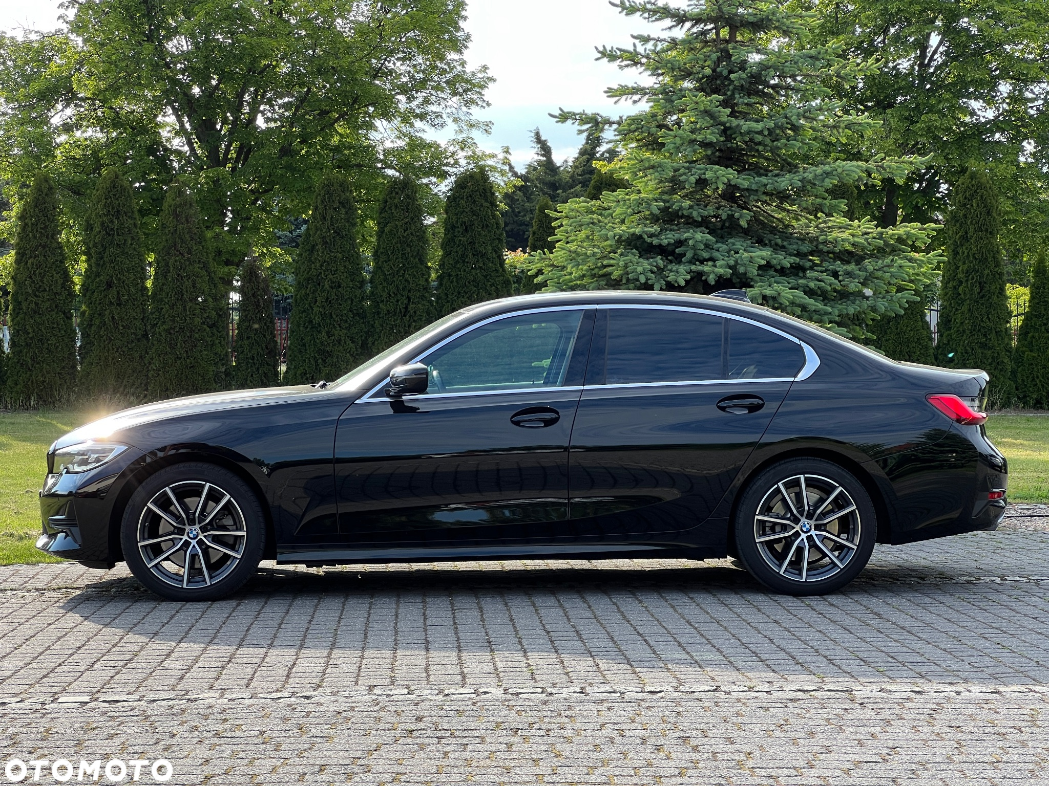 BMW Seria 3 330i Advantage - 8