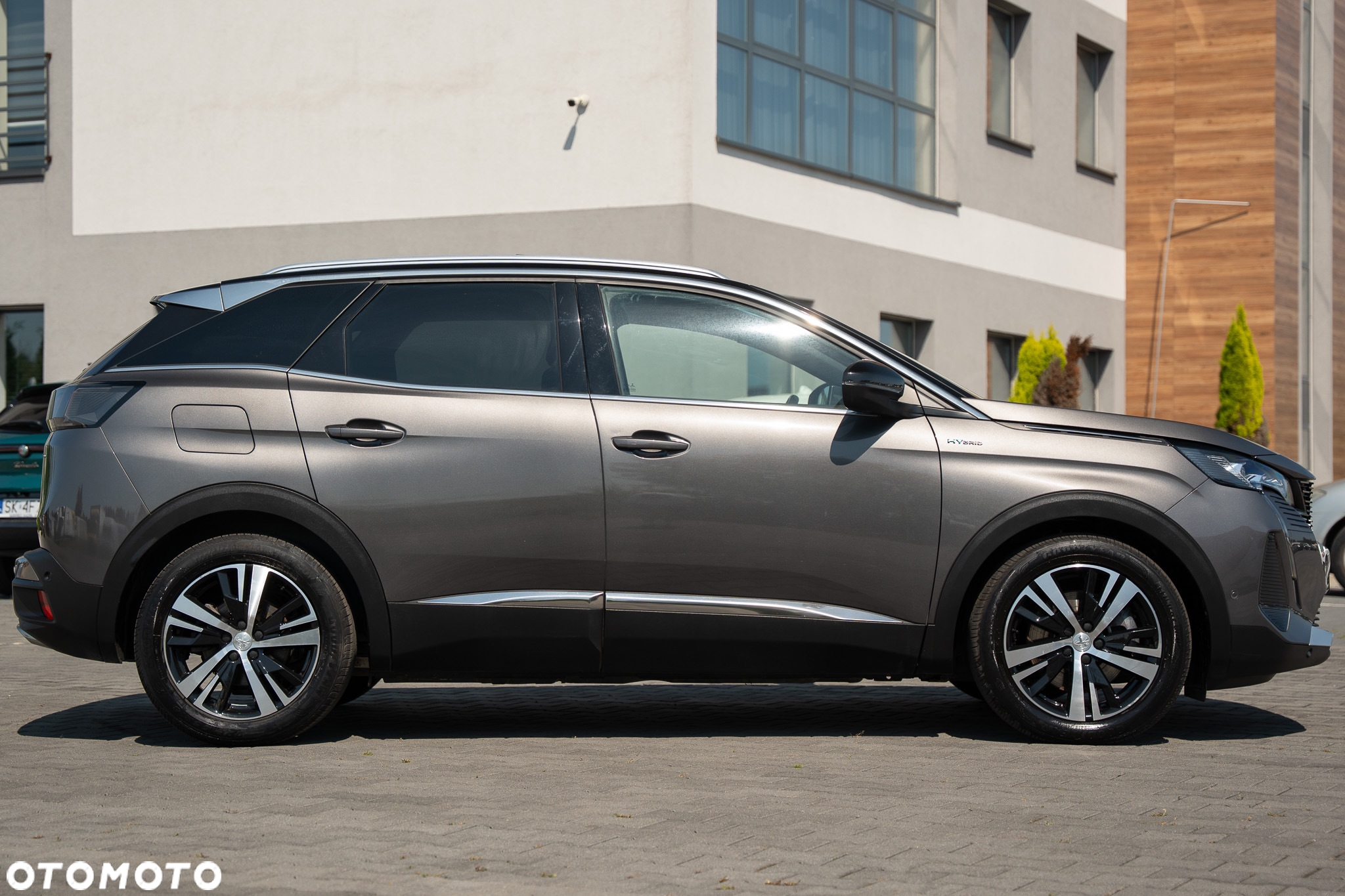 Peugeot 3008 Plug-In Hybrid 225 e-EAT8 GT - 17