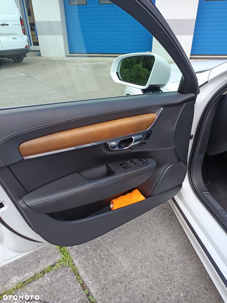 Volvo S90 D4 Inscription - 23