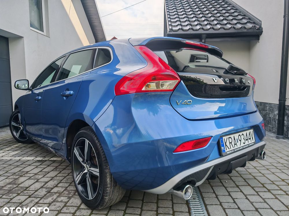 Volvo V40 D2 Drive-E SCR R-Design Momentum - 13