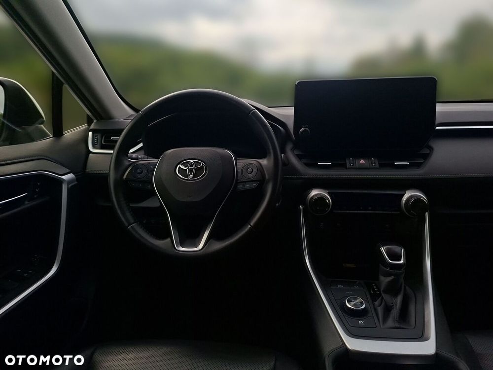Toyota RAV4 - 15