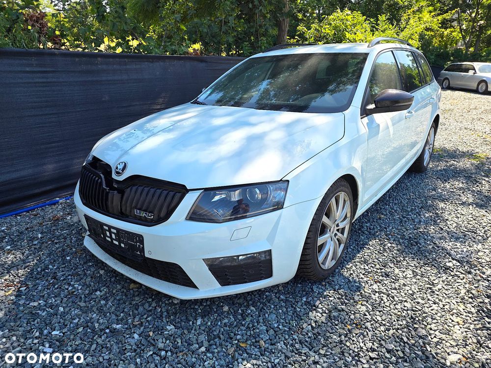 Skoda Octavia 2.0 TDI SCR RS DSG - 1