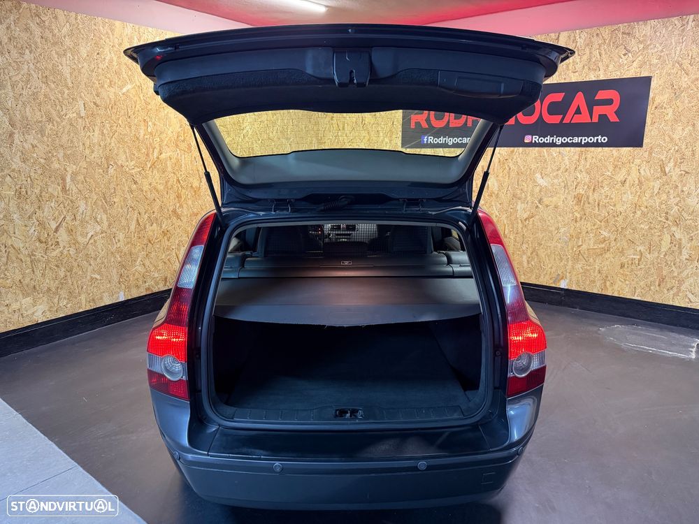 Volvo V50 1.6 D Momentum - 17