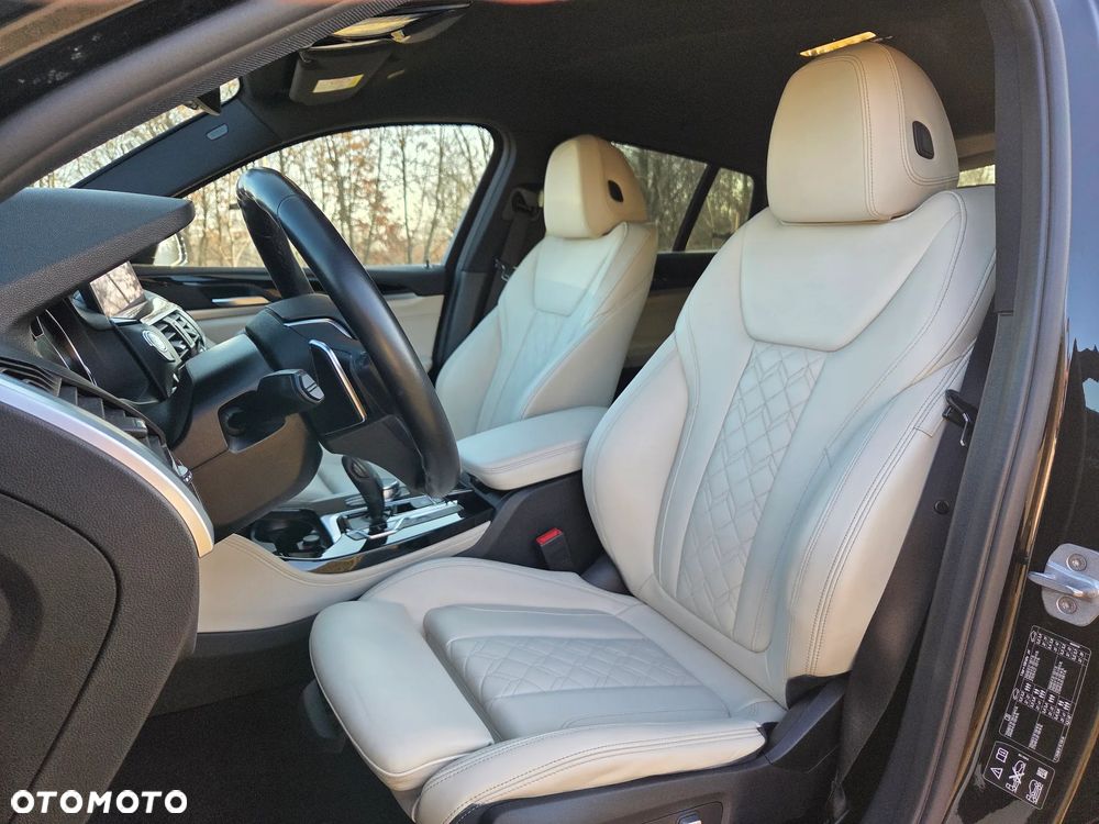 BMW X4 xDrive30i xLine sport - 28