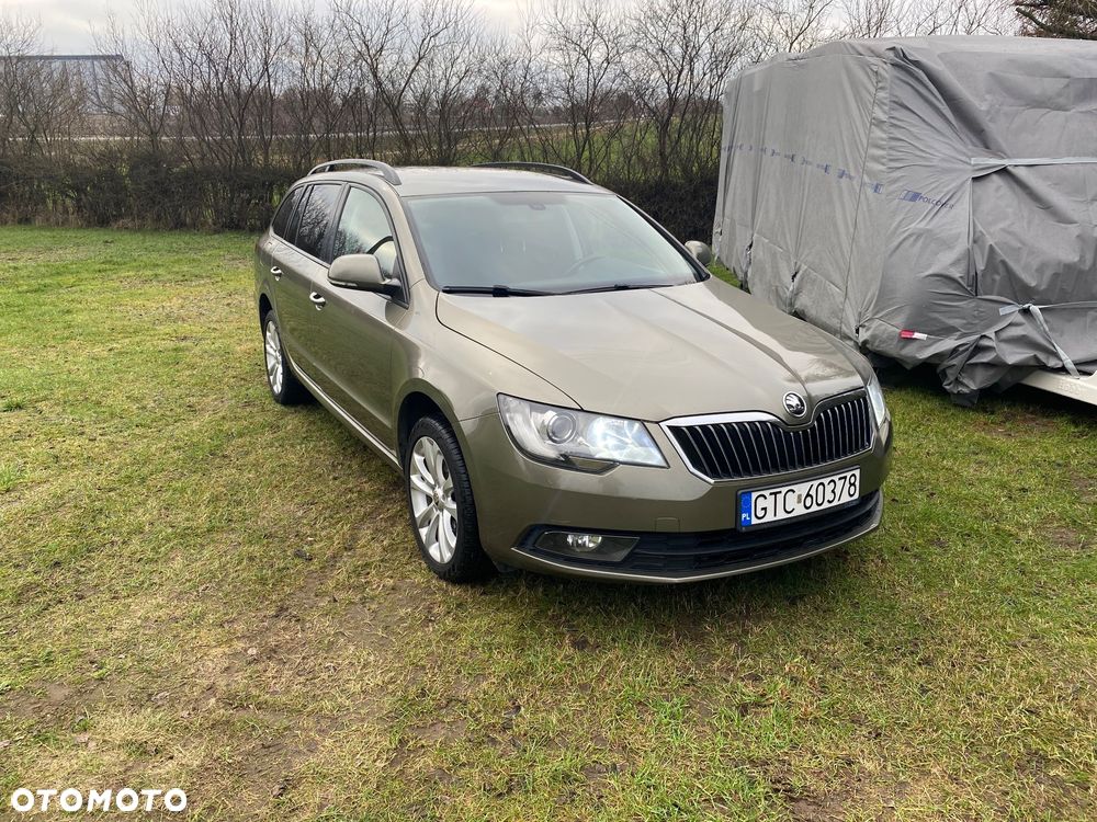 Skoda Superb 1.6 TDI Active Greenline - 2