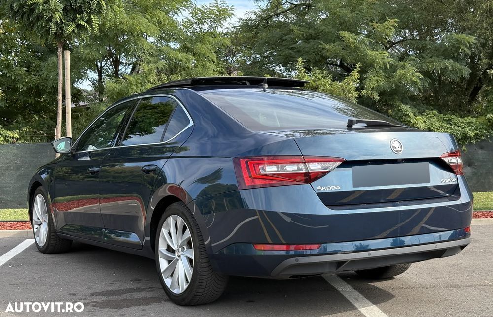 Skoda Superb 2.0 TDI DSG Style - 14