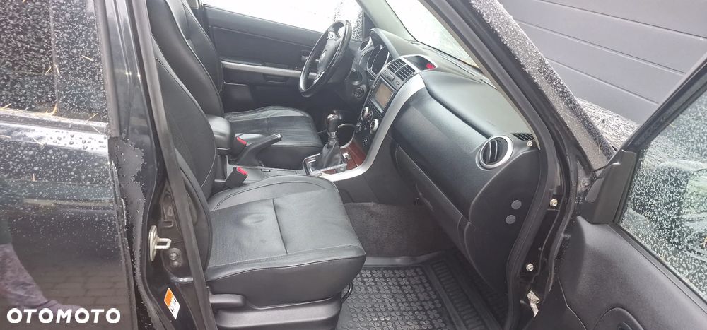 Suzuki Grand Vitara 1.9 DDiS Premium - 6