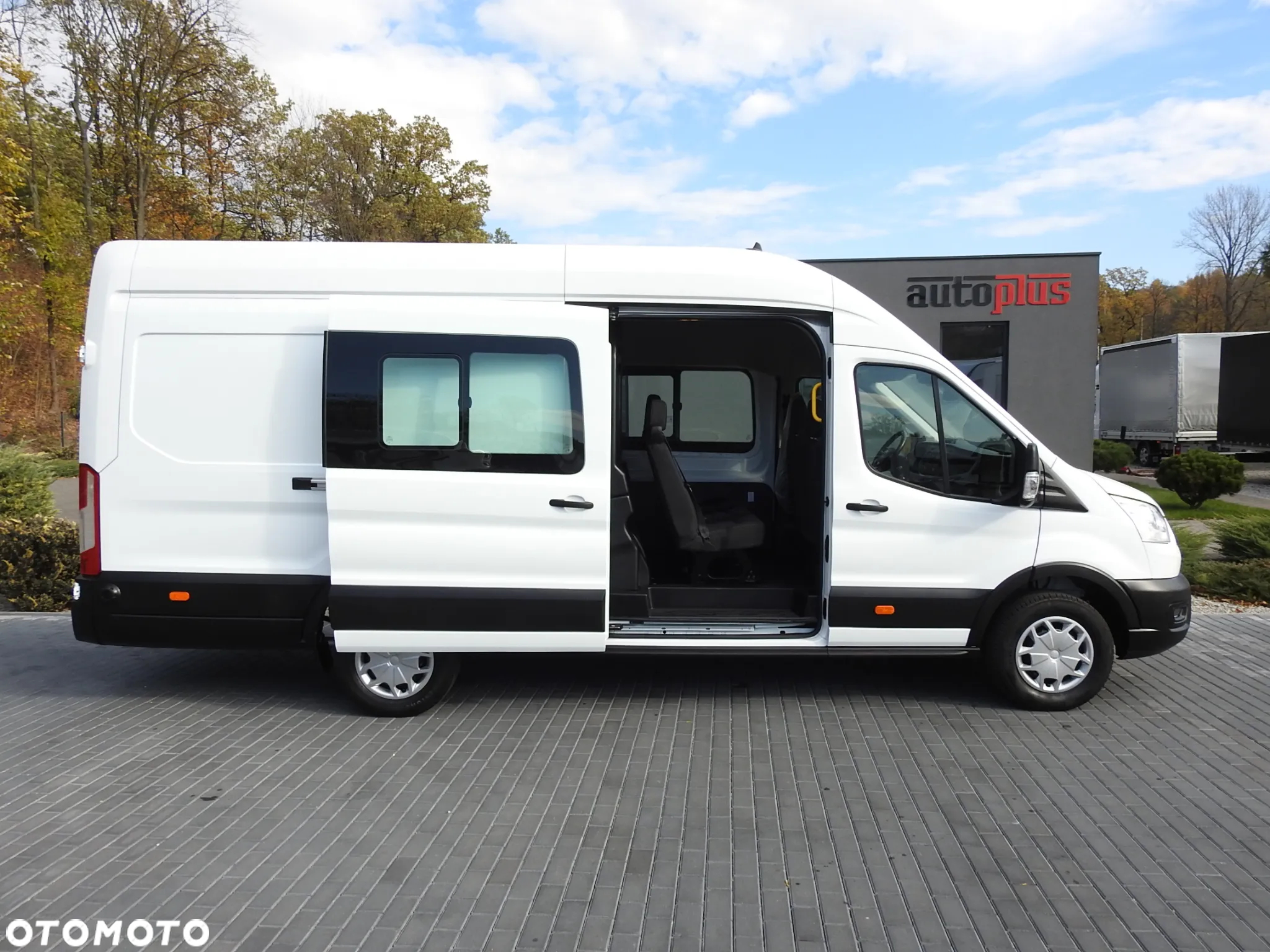 Ford TRANSIT FURGON BRYGADÓWKA 6 MIEJSCA TEMPOMAT KLIMATYZACJA LEDY 130KM [ J78198 ] - 9