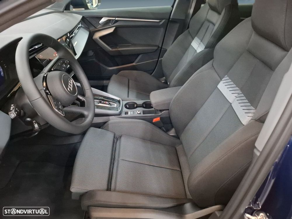 Audi A3 Allstreet 40 TFSIe SE Business Plus - 11