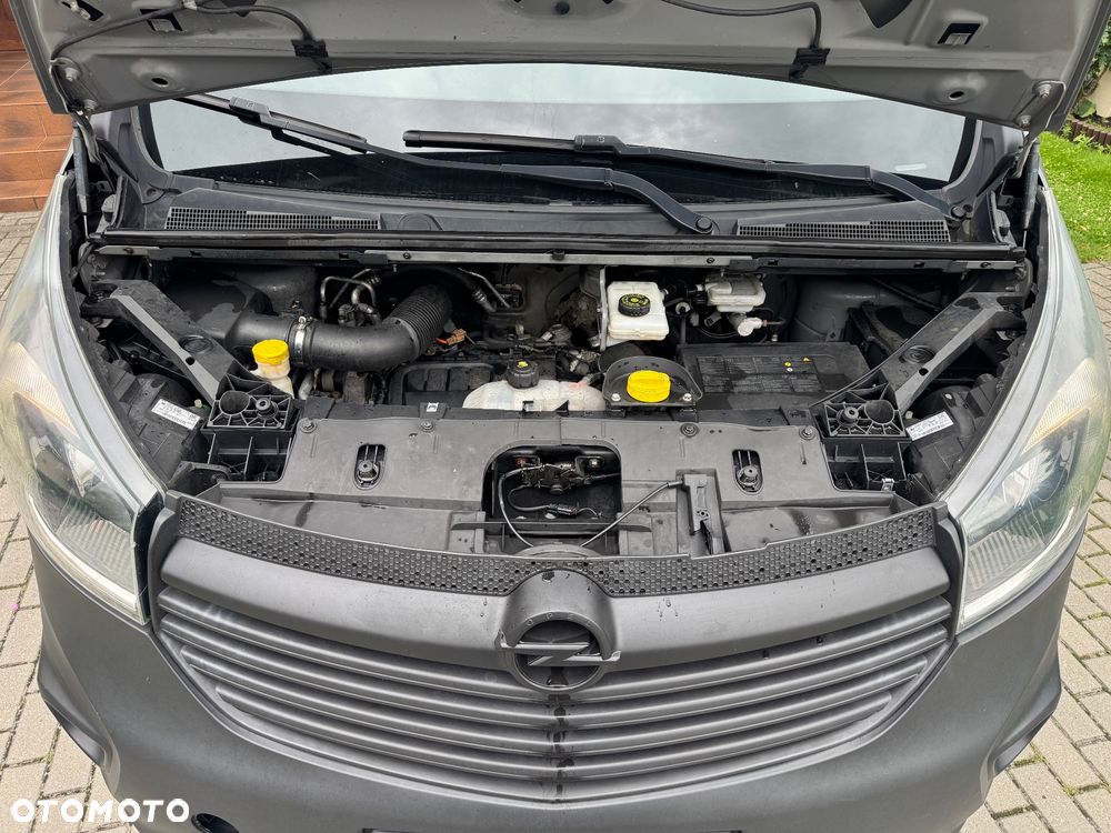 Opel Vivaro - 19