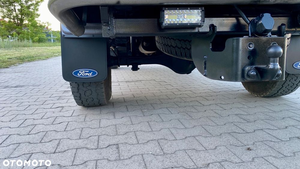 Ford Ranger XLT - 19