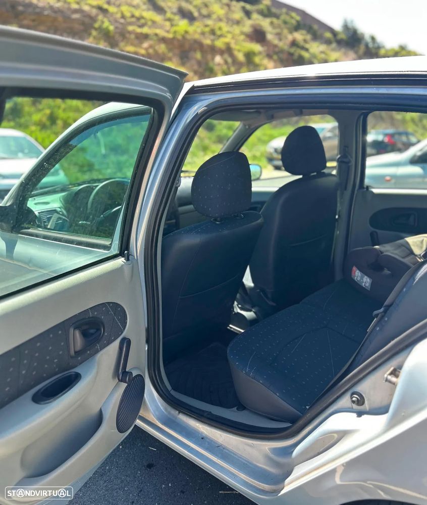 Renault Clio 1.2 - 7