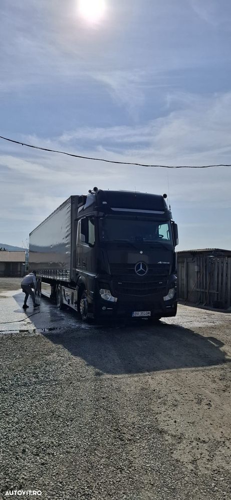Mercedes-Benz Actros - 15