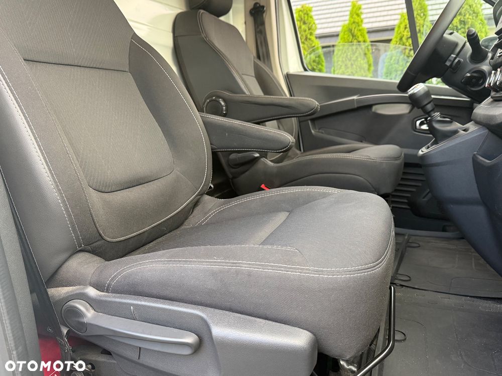 Renault Trafic - 8