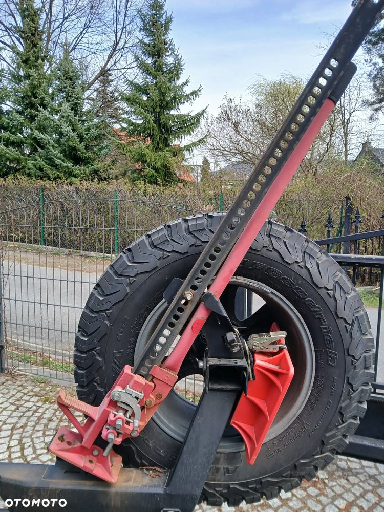 Toyota Land Cruiser - 9