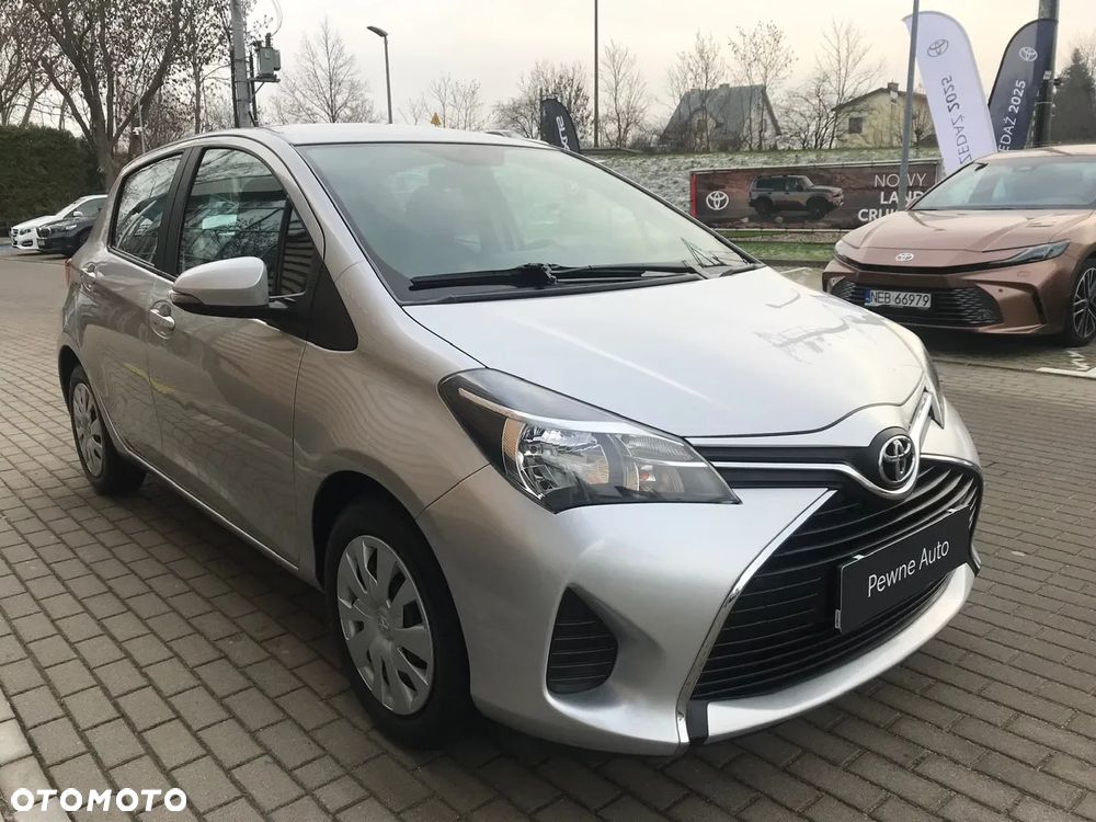 Toyota Yaris 1.0 Active EU6 - 9