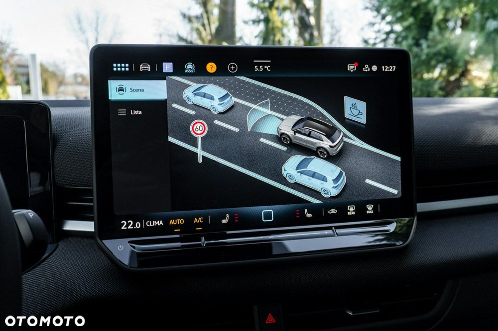 Volkswagen T-Roc - 30