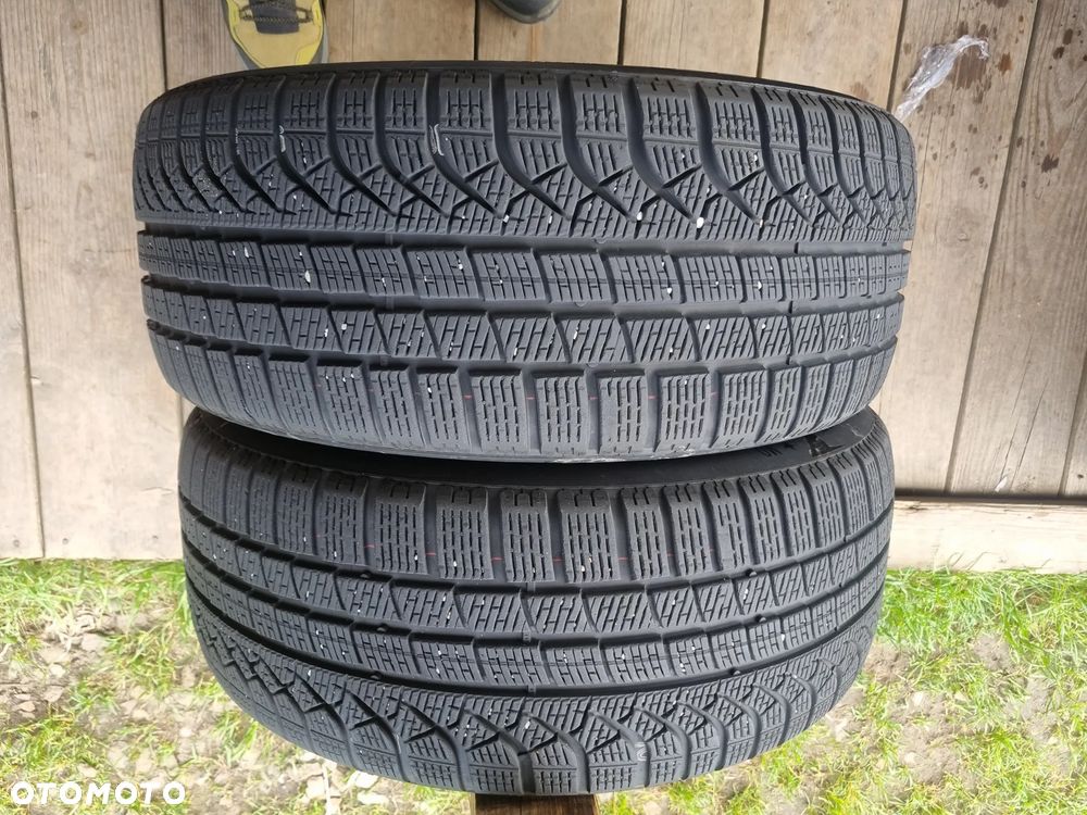 OPONY Pirelli P Zero Winter 245/45R19 102H 2024r, 2x6,2mm bdb stan - 1