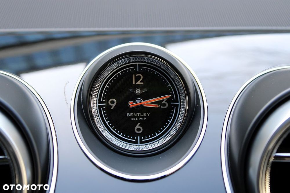 Bentley Bentayga - 25