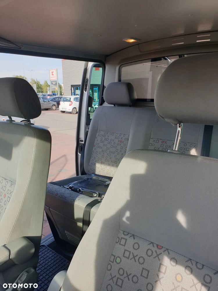 Volkswagen Transporter - 21