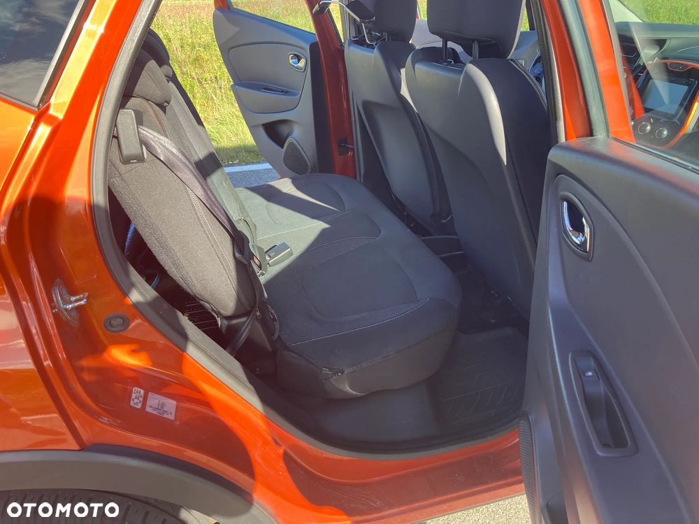 Renault Captur - 21