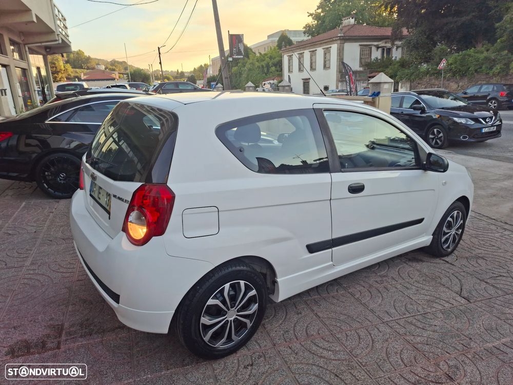 Chevrolet Aveo 1.2 LS - 6