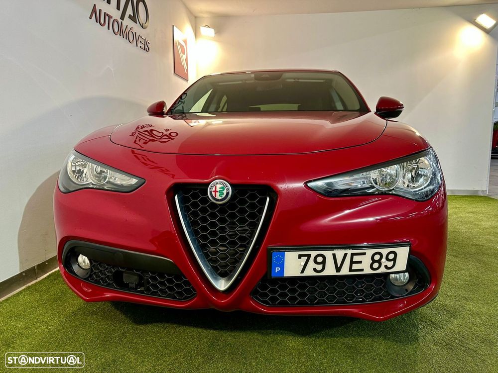 Alfa Romeo Stelvio 2.2 D AT8 - 3