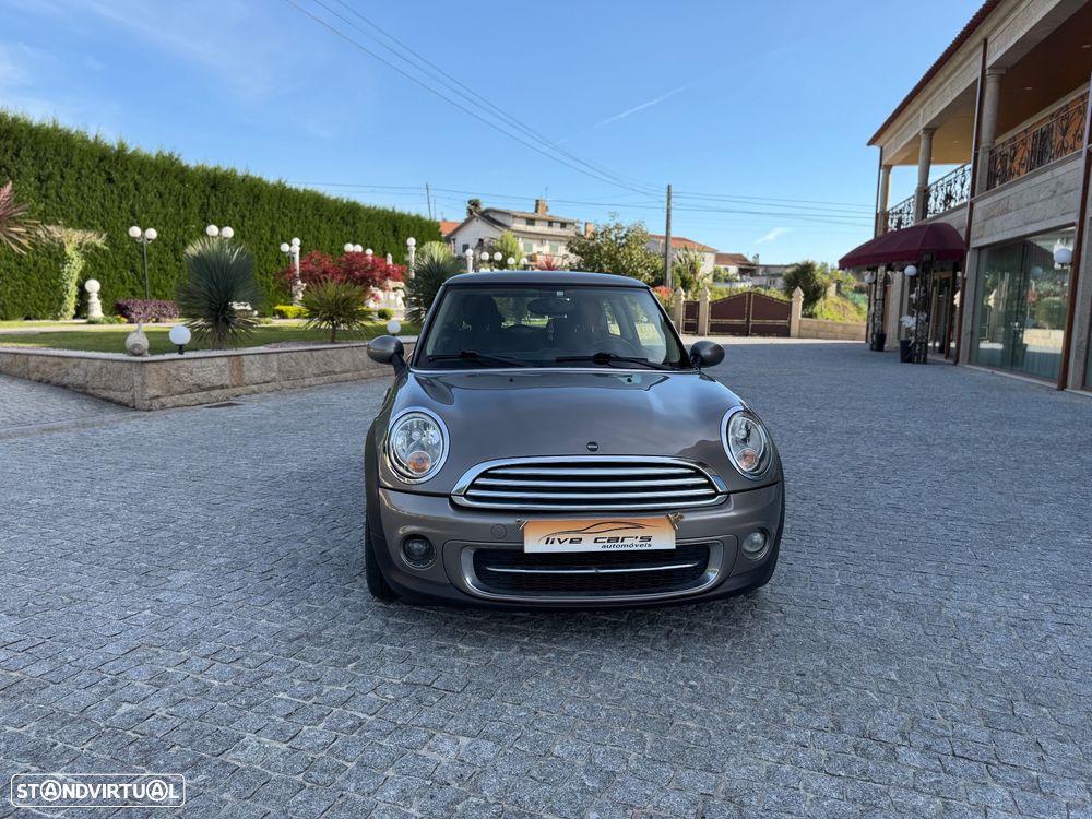 MINI 3 Portas Cooper D - 16