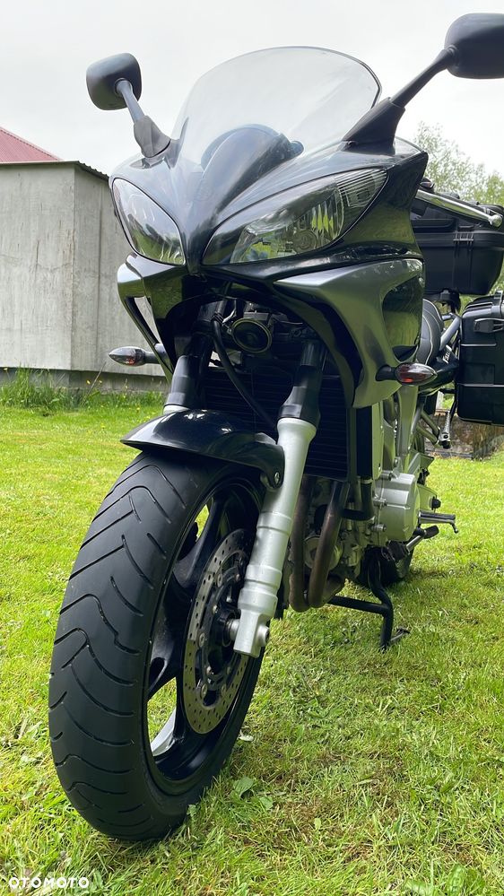 Yamaha FZ6 - 7