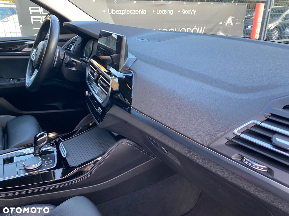 BMW X4 xDrive20i GPF Advantage sport - 22