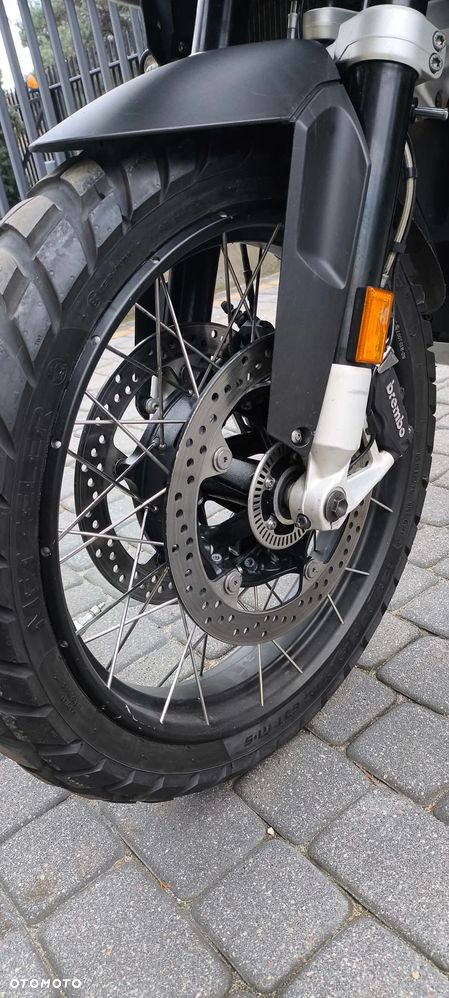 BMW Adventure - 15