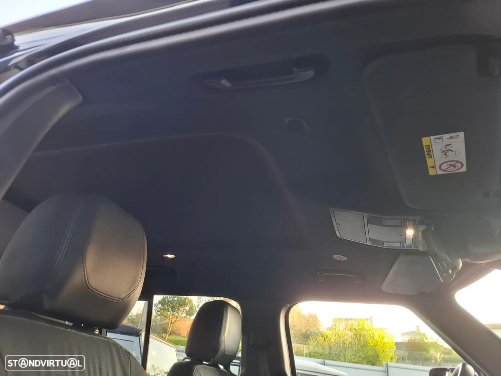 Land Rover Defender 3.0 I6 110 AWD X-Dynamic S - 5