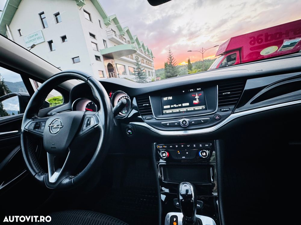 Opel Astra 1.5 D Start/Stop Automatik Business Edition - 19