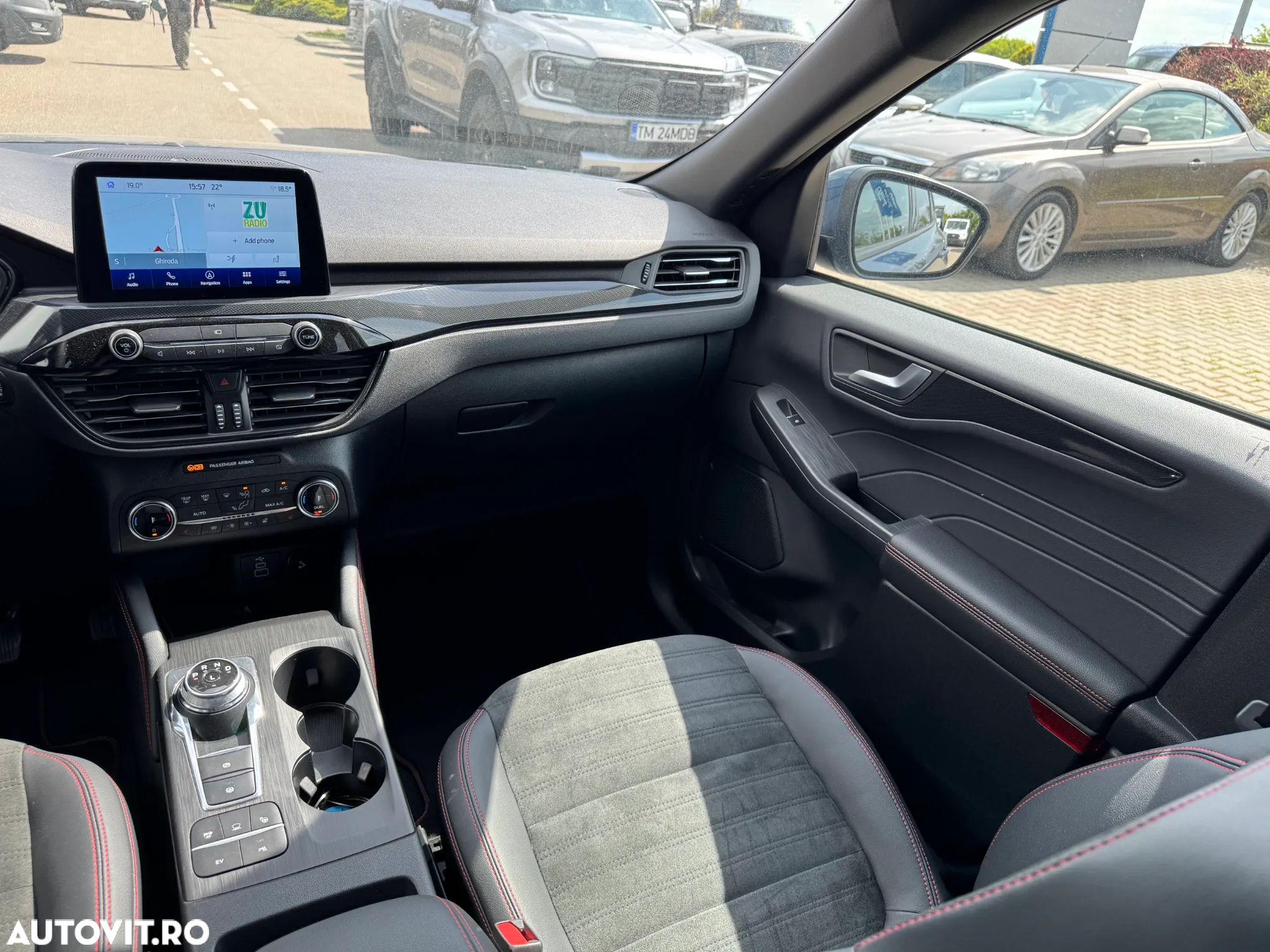 Ford Kuga 2.5 Duratec PHEV ST Line X - 9