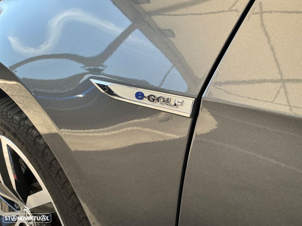 VW Golf - 12