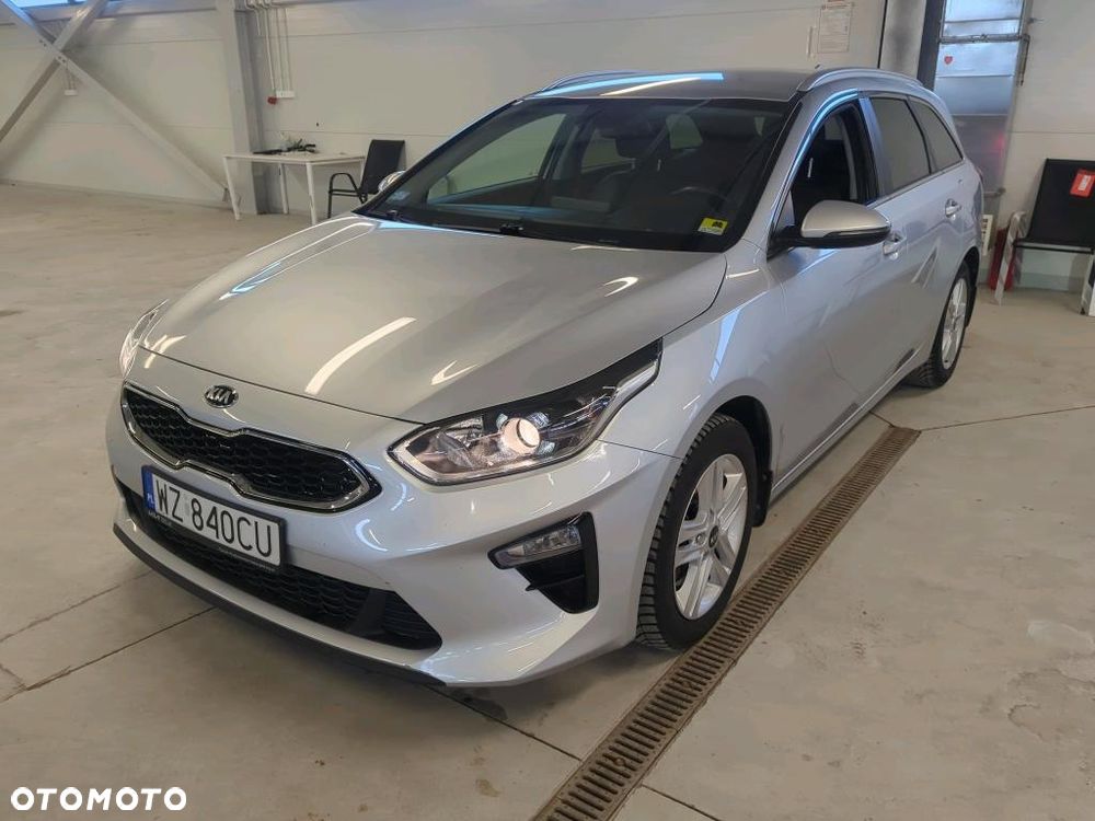 Kia Ceed 1.6 CRDi mHEV L DCT - 2