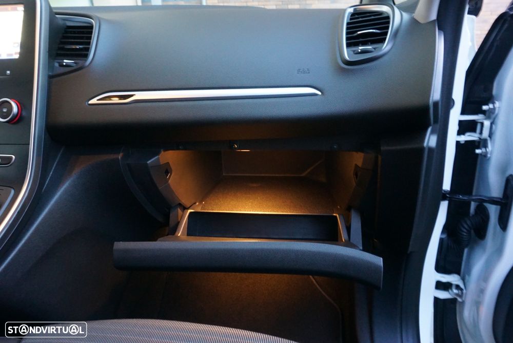 Renault Grand Scénic ENERGY dCi 110 EDC INTENS - 31