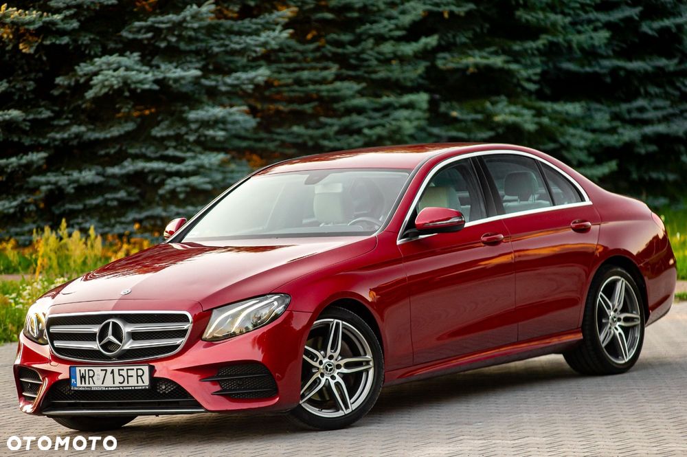 Mercedes-Benz Klasa E 220 d 4-Matic 9G-TRONIC - 7