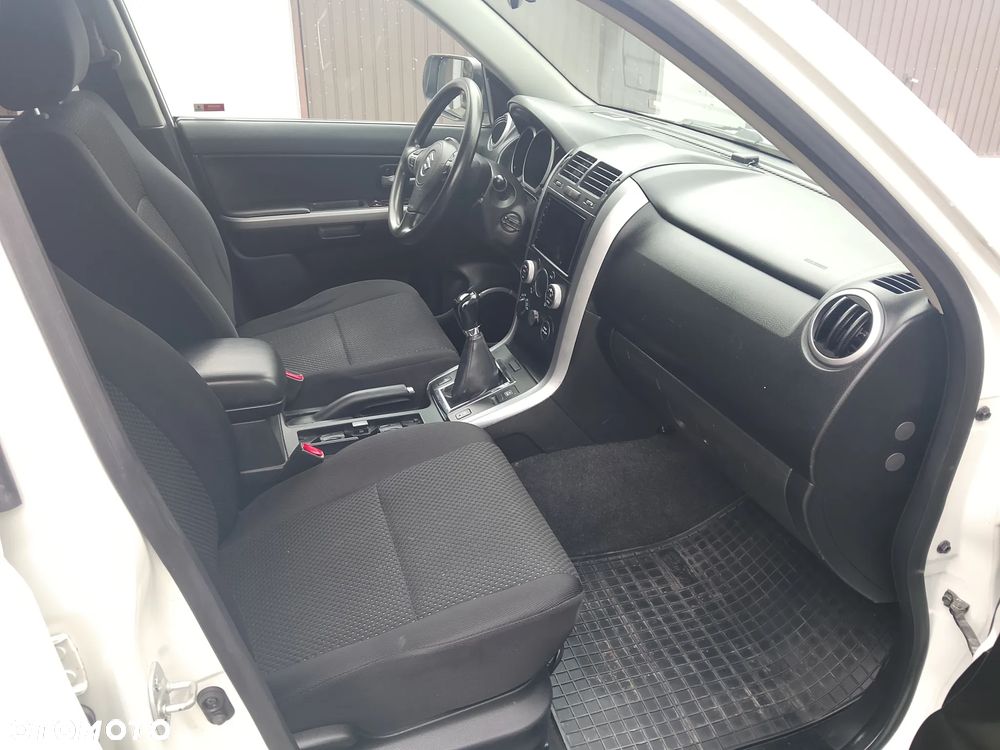 Suzuki Grand Vitara - 10