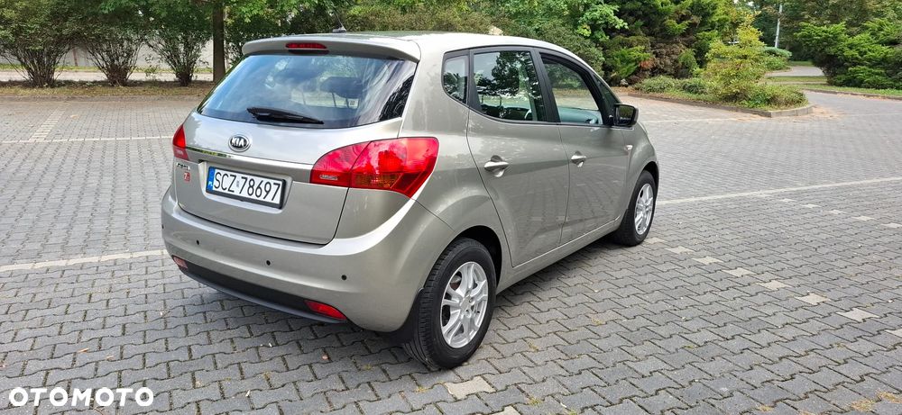 Kia Venga 1.4 L - 4