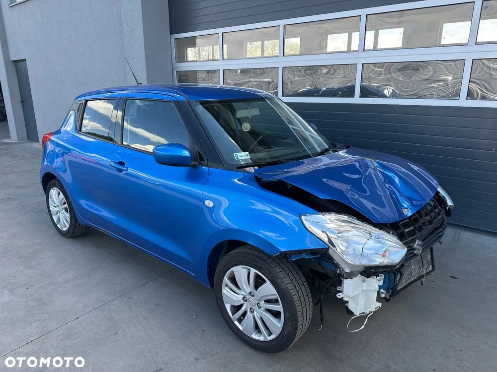 Suzuki Swift 1.2 Premium - 6