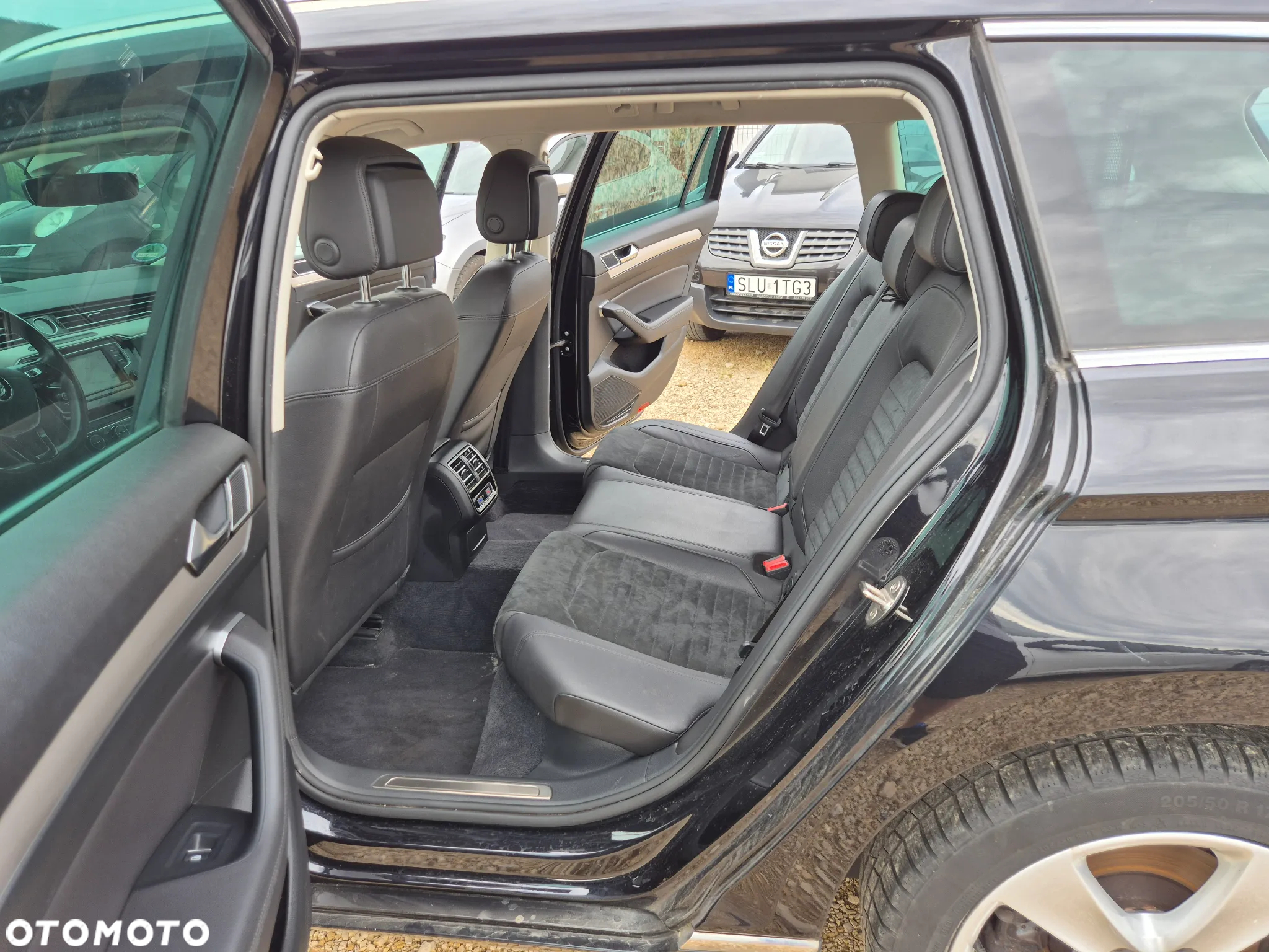 Volkswagen Passat Variant 2.0 TDI SCR DSG Comfortline - 6