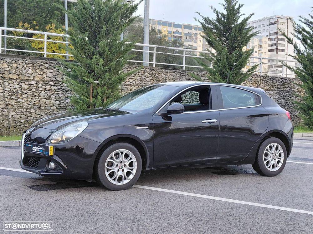 Alfa Romeo Giulietta 1.6 JTDm Super - 2